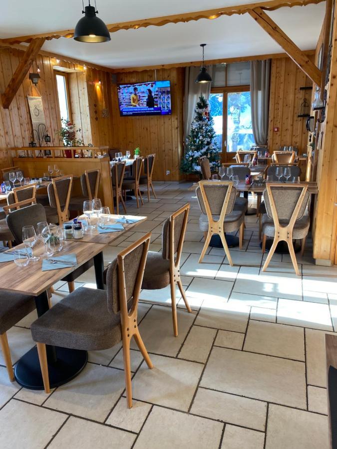 Hotel Restaurant Des Lacs Chaux-des-Crotenay Exteriér fotografie